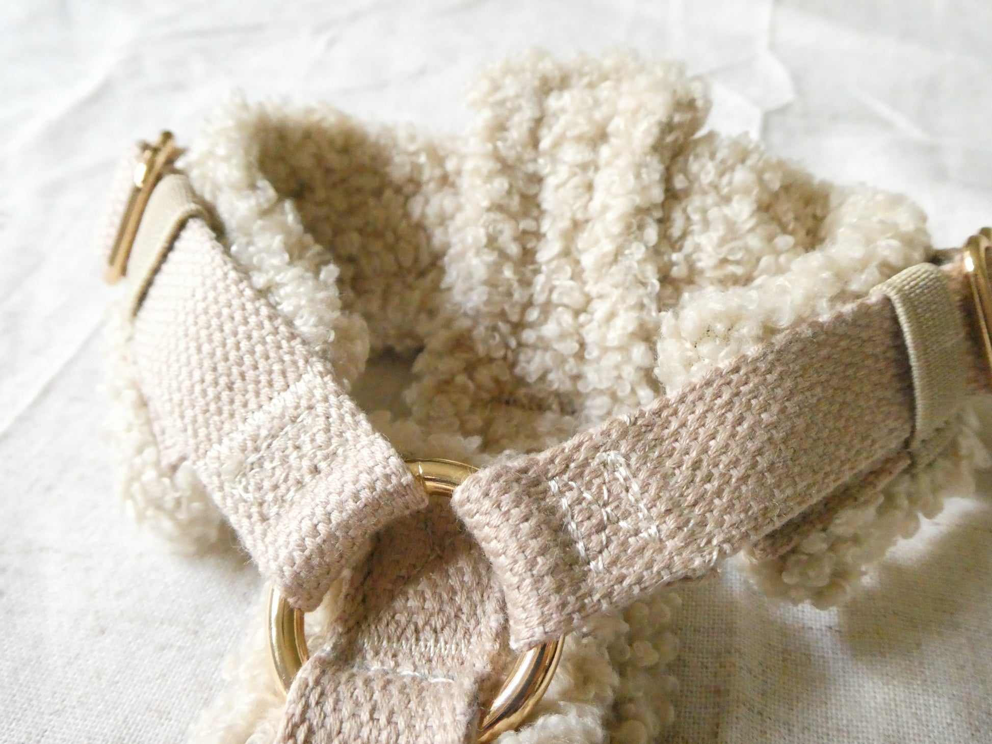 Teddy Harness Cashew