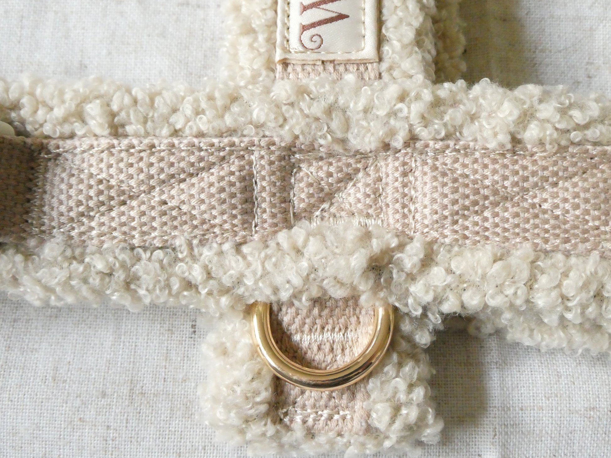 Teddy Harness Cashew